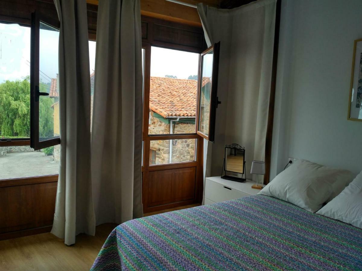 Aldea De Ribadesella Guest House Sardalla Exterior photo